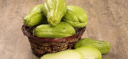 佛手瓜吃种法,轻松掌握吃种法