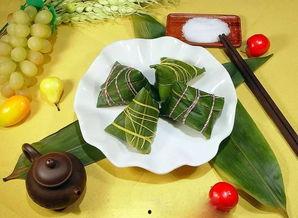 网红吃吊瓜吃粽子视频,趣味横生引网友热议